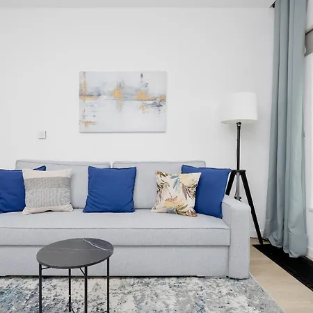 Modern Apartment Grzybowska 37 In The Centre Of Warsaw By Rent Like Home Exterior photo